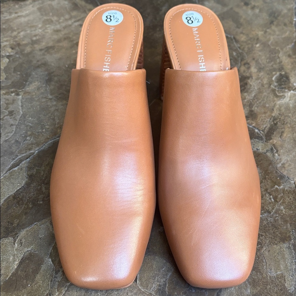 Marc Fisher Leather Fanna Mule - Picture 3 of 12